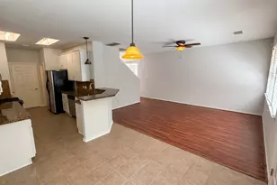 35 Ledgestone Pl, The Woodlands, TX 77382 - Photo 8
