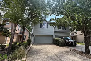 35 Ledgestone Pl, The Woodlands, TX 77382 - Photo 2