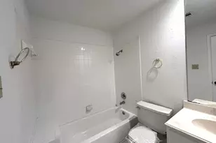 1103 Dulles Ave, Stafford, TX 77477 - Photo 14