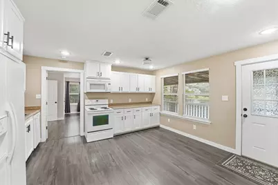 11120 Magnolia Drive, Plantersville, TX 77363 - Photo 10