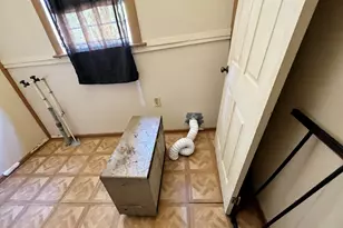 114 W 15th St, Port Arthur, TX 77640 - Photo 14