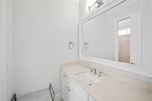 2215 Branard St, Houston, TX 77098 - Photo 40