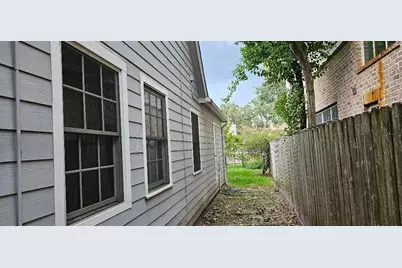 3936 Case Street, West University Place, TX 77005 - Photo 32