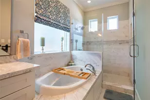 1036 Alexander St, Houston, TX 77008 - Photo 32