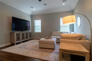 1036 Alexander St, Houston, TX 77008 - Photo 18