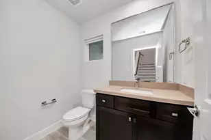 952 W 18th St, Houston, TX 77008 - Photo 20