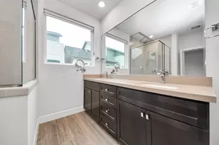 952 W 18th St, Houston, TX 77008 - Photo 32