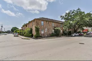 6401 Skyline Dr, Houston, TX 77057 - Photo 14