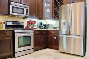 5017 Larkin St, Houston, TX 77007 - Photo 6