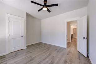 248 Blue Hill Dr, Montgomery, TX 77356 - Photo 8