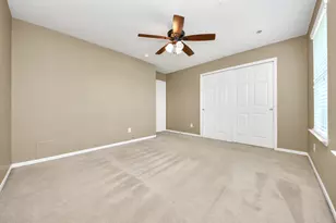 1914 Grandoak Dr, Pearland, TX 77581 - Photo 34