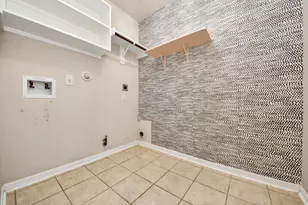 1914 Grandoak Dr, Pearland, TX 77581 - Photo 10