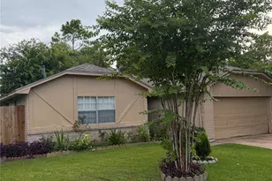 16715 Alametos Dr, Houston, TX 77083 - Photo 2
