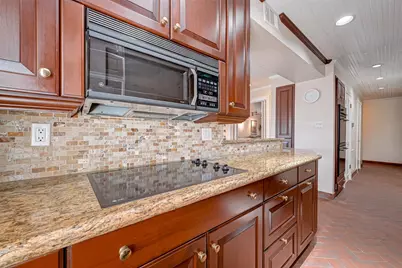 6329 Del Monte Drive #100, Houston, TX 77057 - Photo 20