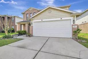 3339 Legends Shadow Dr, Spring, TX 77386 - Photo 2