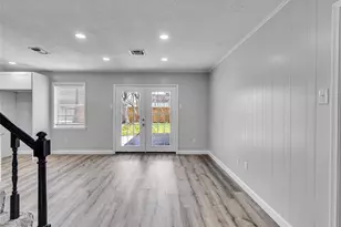 2305 Peach Ln, Pasadena, TX 77502 - Photo 8