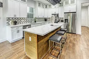 5215 Farmer St, Houston, TX 77020 - Photo 6