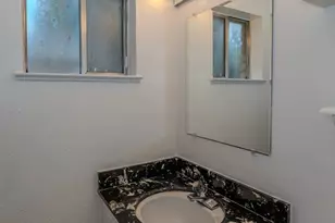 450 Norvell St, Beaumont, TX 77707 - Photo 12