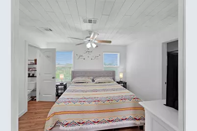 1120 N Monkhouse Drive, Crystal Beach, TX 77650 - Photo 40