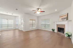 19827 Lajuana Ln, Spring, TX 77388 - Photo 18