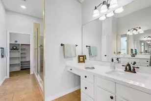 16806 Bay Ledge Ct, Friendswood, TX 77546 - Photo 18