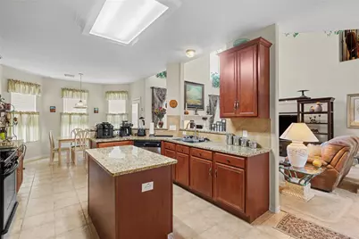 9815 Elizabeths Glen Lane, Tomball, TX 77375 - Photo 8