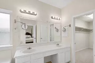 9815 Elizabeths Glen Ln, Tomball, TX 77375 - Photo 16