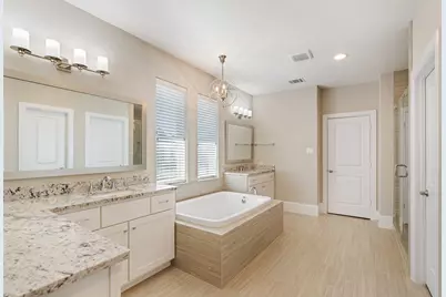 8313 Sorrel Leaf Lane, Houston, TX 77055 - Photo 20