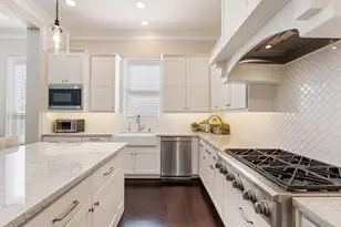 8313 Sorrel Leaf Ln, Houston, TX 77055 - Photo 10