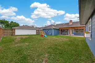 15531 Penn Hills Ln, Houston, TX 77062 - Photo 38