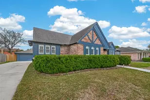 15531 Penn Hills Ln, Houston, TX 77062 - Photo 2