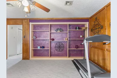 1710 Longhorn Avenue, Bay City, TX 77414 - Photo 16