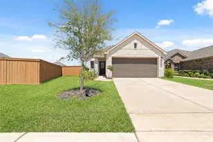 8326 Royal Breeze Dr, Cypress, TX 77433 - Photo 2