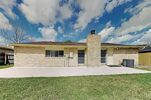 216 Maple Leaf Dr, League City, TX 77573 - Photo 16