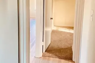 1214 Des Jardines St, Houston, TX 77023 - Photo 10