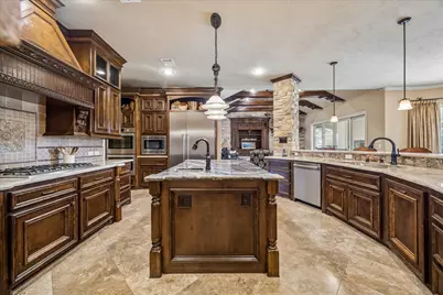 21010 Kings River Point Drive, Kingwood, TX 77346 - Photo 14