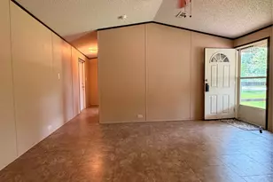 12715 Green River Dr, Houston, TX 77044 - Photo 4