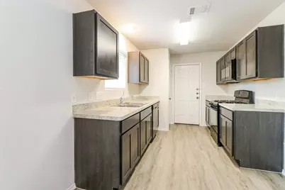 2637 Lina Drive, Conroe, TX 77301 - Photo 4