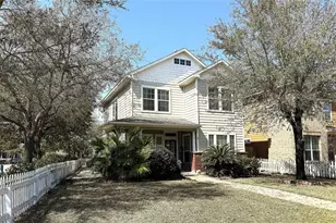 7138 Sun Village Dr, Houston, TX 77083 - Photo 2