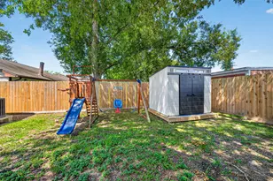 2527 Corral Trail, Friendswood, TX 77546 - Photo 38