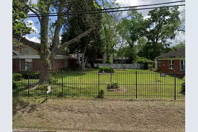 6212 Cochran St Street, Houston, TX 77022 - Photo 1