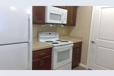 265 W 15th St, Panama City, FL 32401 - Photo 10