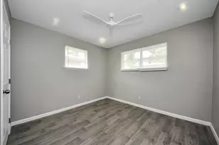 5441 Minden St, Houston, TX 77026 - Photo 10