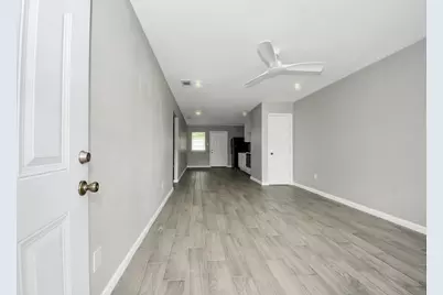 5441 Minden Street #20, Houston, TX 77026 - Photo 4