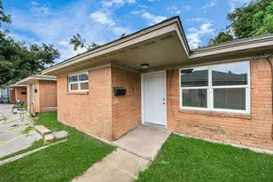 5441 Minden St, Houston, TX 77026 - Photo 2