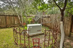 14 Delphinium Pl, The Woodlands, TX 77382 - Photo 28