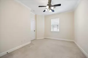 6001 Truro St, Houston, TX 77007 - Photo 22
