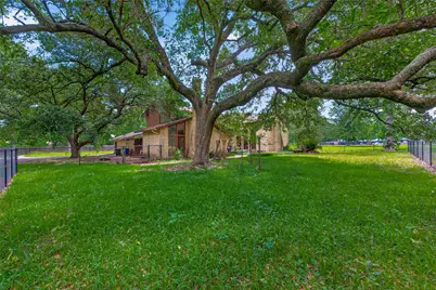 219 Cardinal Drive, Liberty, TX 77575 - Photo 46