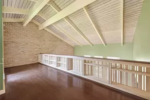 219 Cardinal Dr, Liberty, TX 77575 - Photo 14