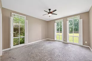 219 Cardinal Dr, Liberty, TX 77575 - Photo 12